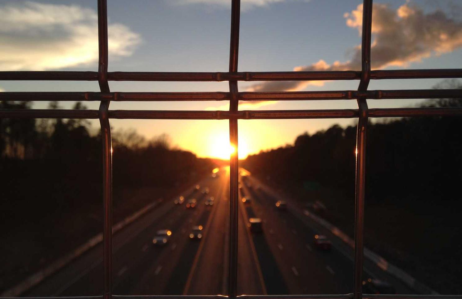 爱喜蓝指南针爆珠：和平购买平台